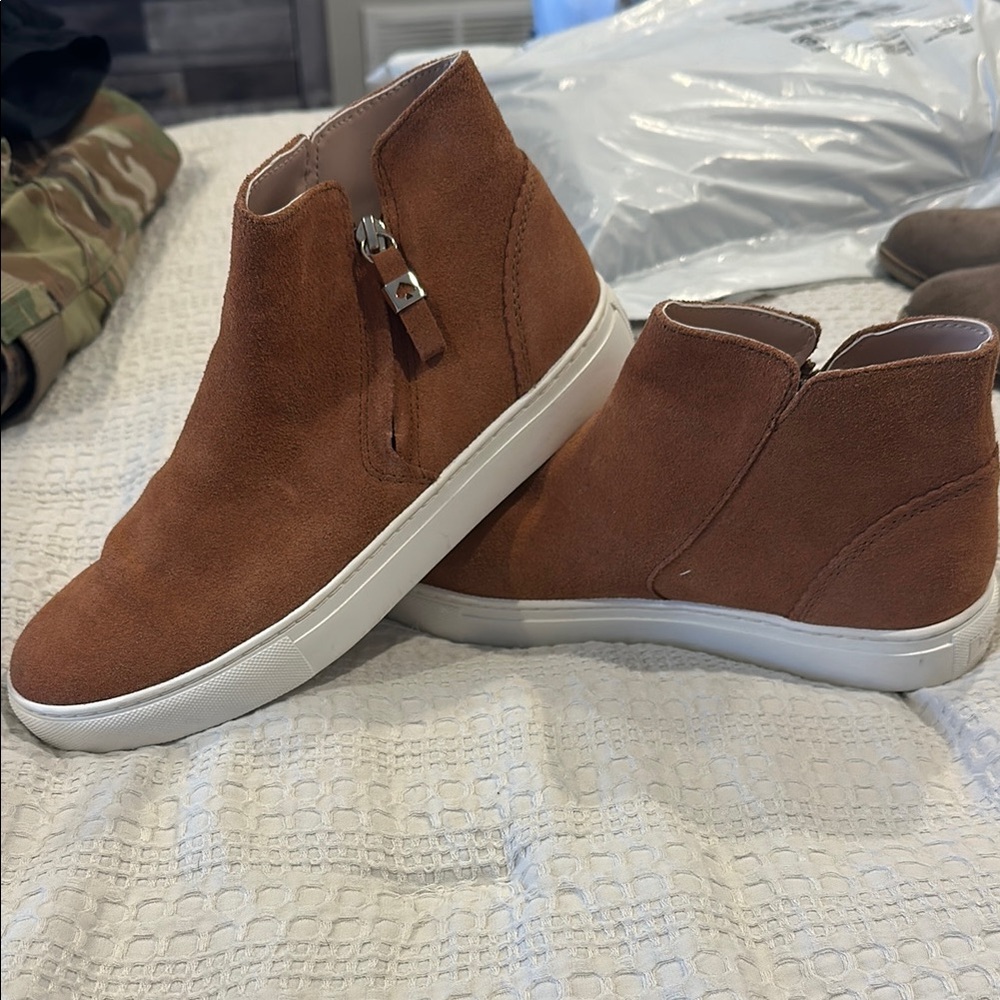 Kate Spade Brown Suede Sneakers